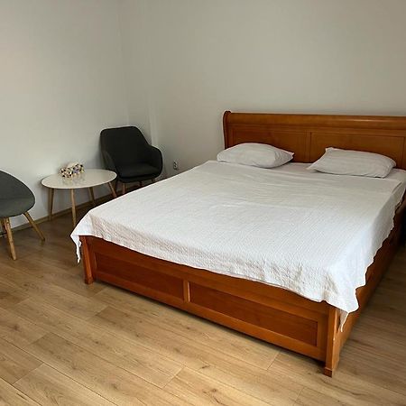 Natatiei Apartment Букурещ Екстериор снимка