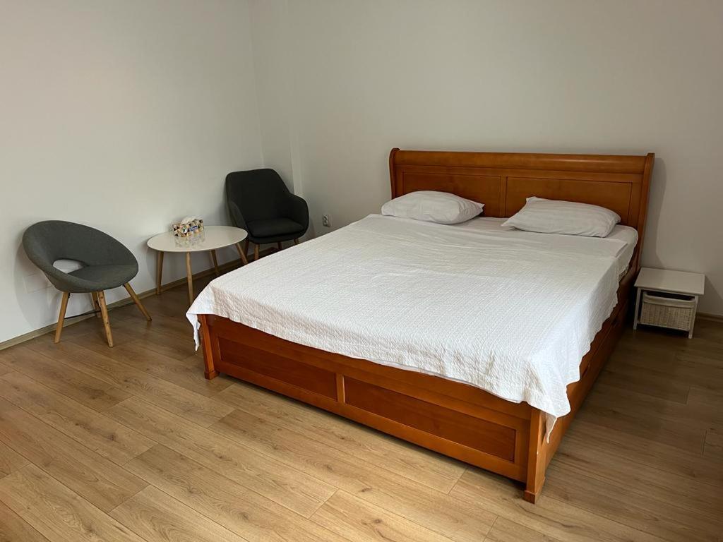 Natatiei Apartment Букурещ Екстериор снимка